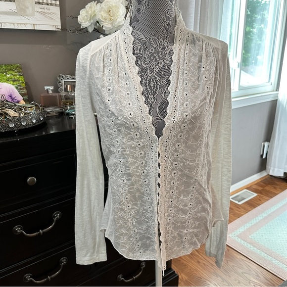 Anthropologie TINY White Eyelet Lace Embroidered Long Sleeve Cardigan Size S - Picture 2 of 16